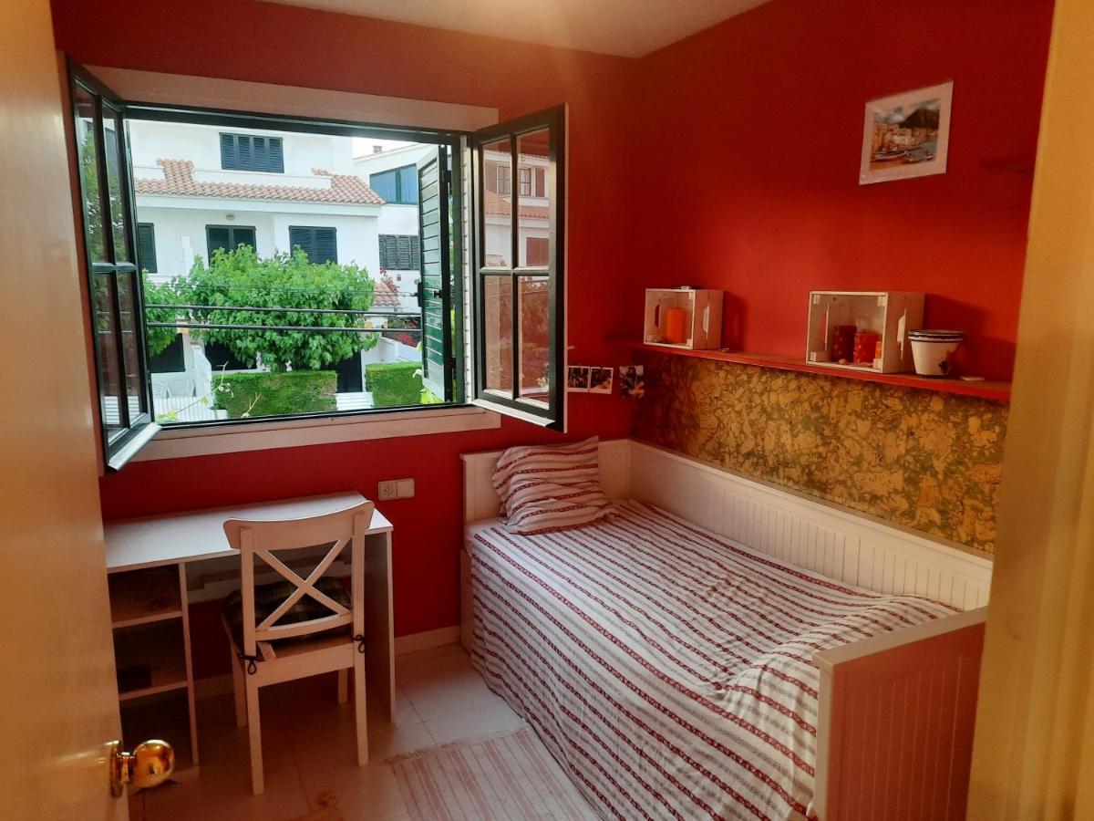 Cosy House With Garden Infront Of The Sea Appartement Creixell Buitenkant foto